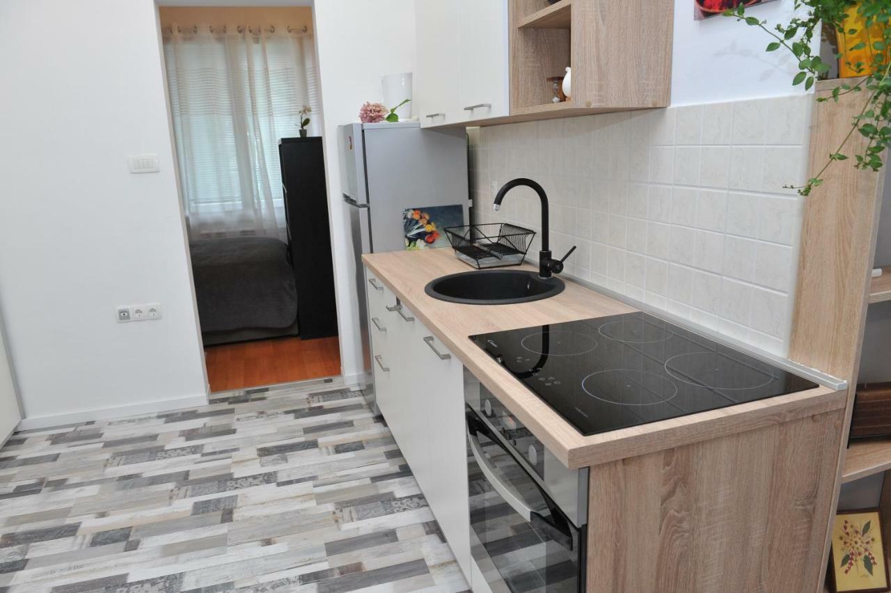 Studio apartman D&D Varazdin Bagian luar foto